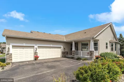 10605 Kingsfield Ln, Woodbury, MN 55129