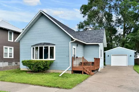 612 Dacota St, Winona, MN 55987