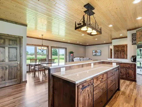14477 Chestnut Rd, Milaca, MN 56353 photo 8