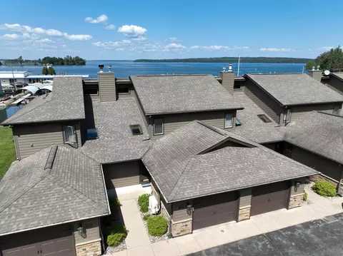 936 Railroad Ave W, Walker, MN 56484