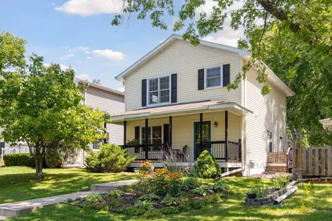 241 18th Ave N, Hopkins, MN 55343
