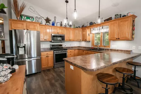 1445 49th Ave, Goodview, MN 55987 photo 11