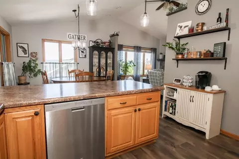 1445 49th Ave, Goodview, MN 55987 photo 13