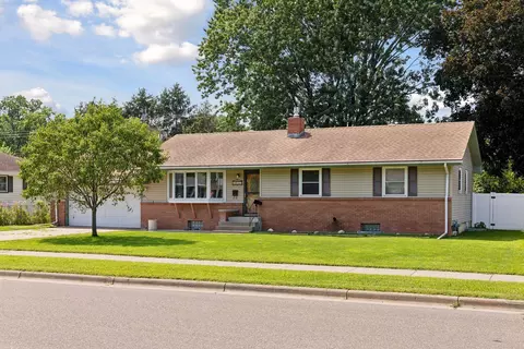 6037 June Ave N, Brooklyn Center, MN 55429