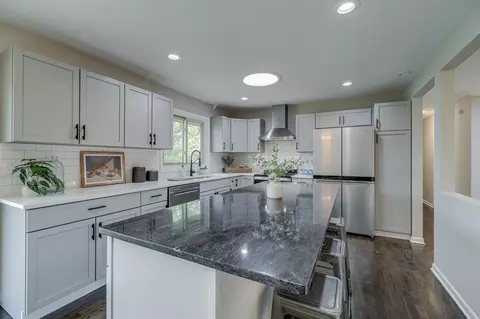 6260 Hunter Rd, Corcoran, MN 55340