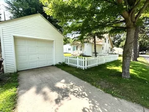 802 S 10th St, Montevideo, MN 56265 photo 27