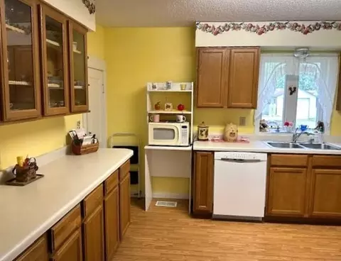 802 S 10th St, Montevideo, MN 56265 photo 19