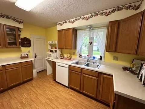802 S 10th St, Montevideo, MN 56265 photo 11
