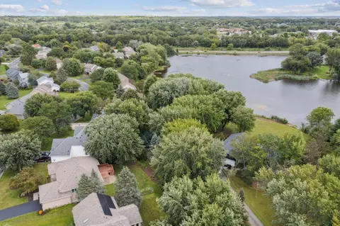 660 Mcfaddens Trl, Eagan, MN 55123 photo 46