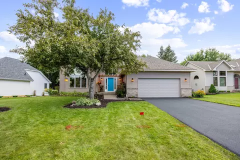 660 Mcfaddens Trl, Eagan, MN 55123 photo 9