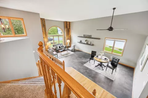 660 Mcfaddens Trl, Eagan, MN 55123 photo 24