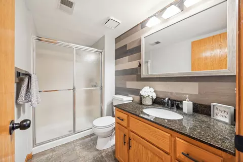 660 Mcfaddens Trl, Eagan, MN 55123 photo 39