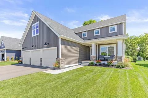 8325 Marylane Ave N, Stillwater, MN 55082