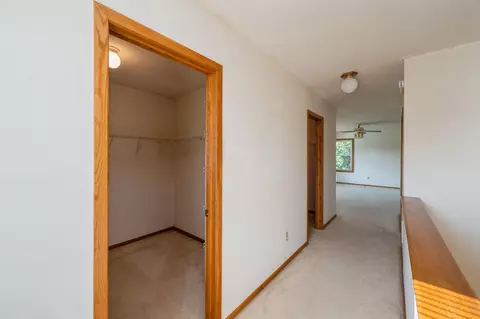 665 98th St E, Bloomington, MN 55420 photo 28