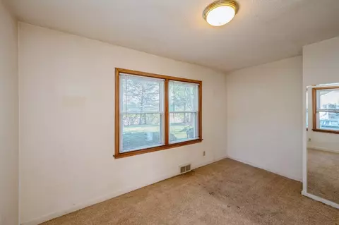 665 98th St E, Bloomington, MN 55420 photo 25