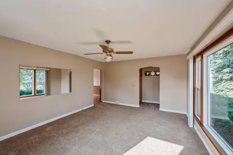 665 98th St E, Bloomington, MN 55420 photo 16