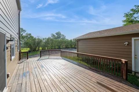 665 98th St E, Bloomington, MN 55420 photo 6