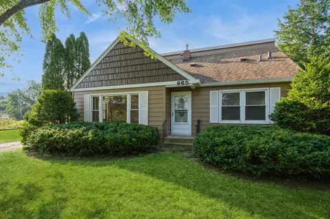 665 98th St E, Bloomington, MN 55420 photo 3
