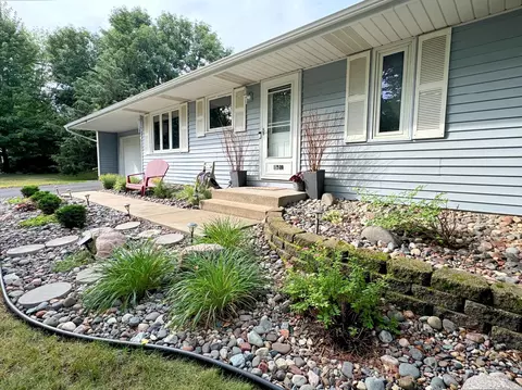 11980 Jasper Ln, Eden Prairie, MN 55347