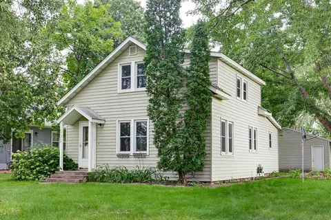 505 Central Ave S, Milaca, MN 56353