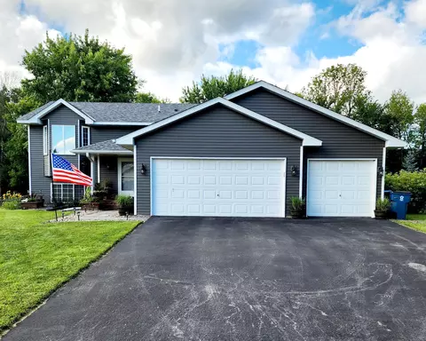 20860 Georgia Ave N, Forest Lake, MN 55025