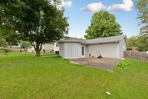 1509 Mitchell Dr, Faribault, MN 55021 photo 8