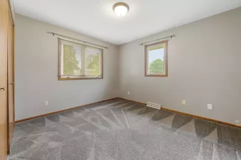 1509 Mitchell Dr, Faribault, MN 55021 photo 25