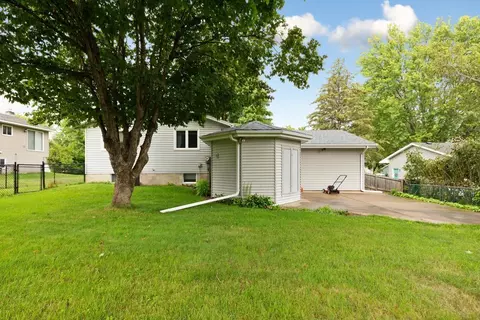 1509 Mitchell Dr, Faribault, MN 55021 photo 9