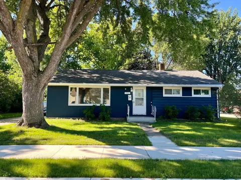 716 Augusta Ave, Willmar, MN 56201