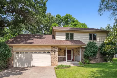 141 71st Way NE, Fridley, MN 55432