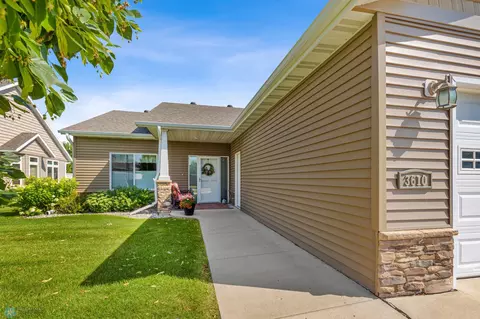 3610 Juniper Ct S, Fargo, ND 58104 photo 3