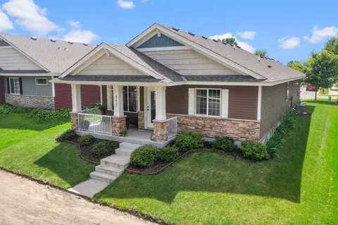 777 11th Ave SW, Cambridge, MN 55008