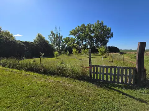 Exterior - 737 30th Ave, Pipestone, MN 56164 photo 13 of 20