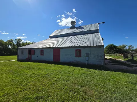 Other - 737 30th Ave, Pipestone, MN 56164 photo 28 of 36