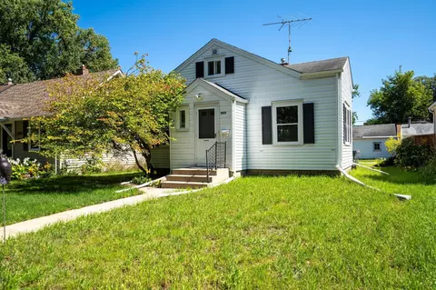 5533 35th Ave S, Minneapolis, MN 55417