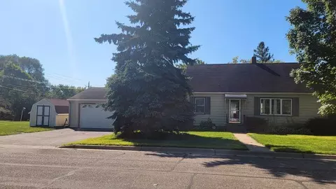 301 SW 5th St, Brainerd, MN 56401