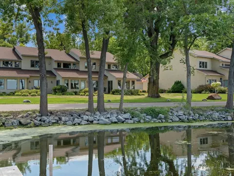 415 Lind St W, Waterville, MN 56096