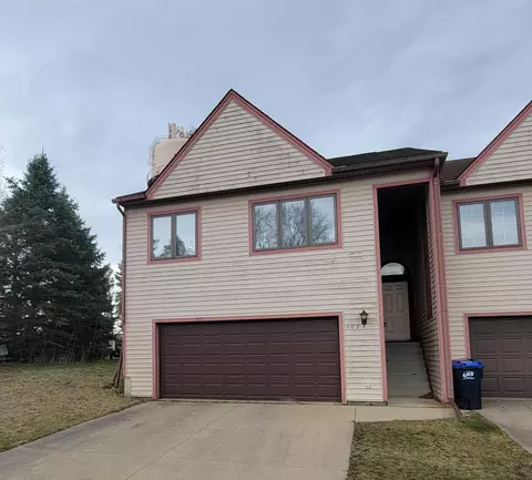 405 Hillcrest St E, Lanesboro, MN 55949