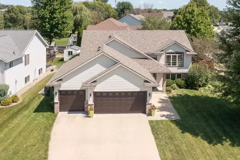 6338 28th Ave NW, Rochester, MN 55901