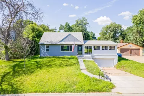 19 East Rd, Circle Pines, MN 55014