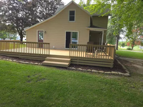 428 Maple Dr, Spring Grove, MN 55974 photo 3