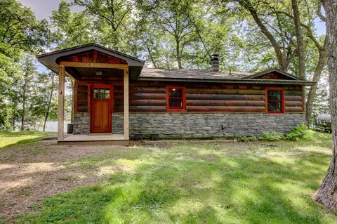 18218 Esquire Dr, Nevis, MN 56467