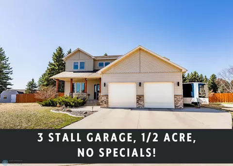 3203 4th Ave N, Moorhead, MN 56560