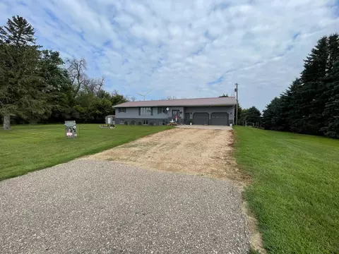 25366 200th St, Reading, MN 56165 photo 2