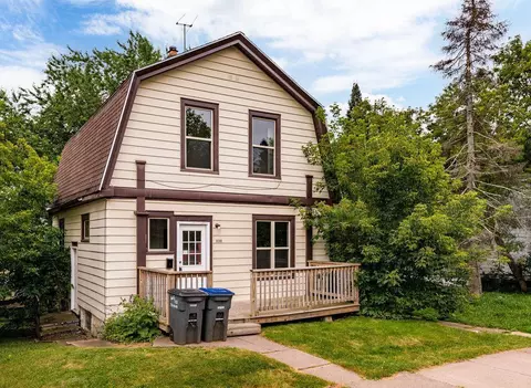 1130 E 5th St, Duluth, MN 55805