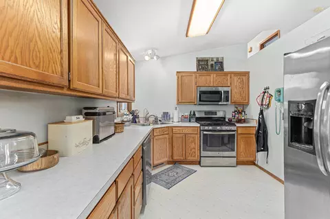 6511 110th Ln N, Champlin, MN 55316 photo 7