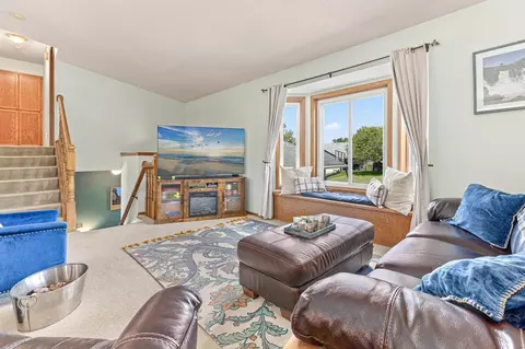 6511 110th Ln N, Champlin, MN 55316 photo 5