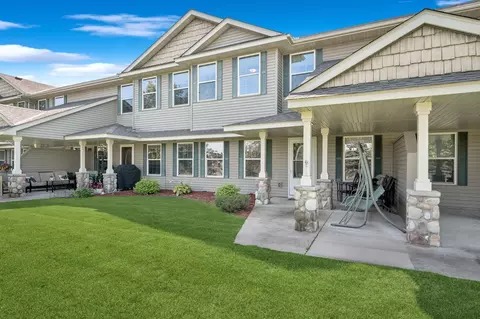 817 Winsome Way NW, Isanti, MN 55040