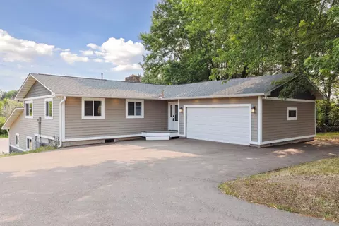 9885 122nd St N, Hugo, MN 55038