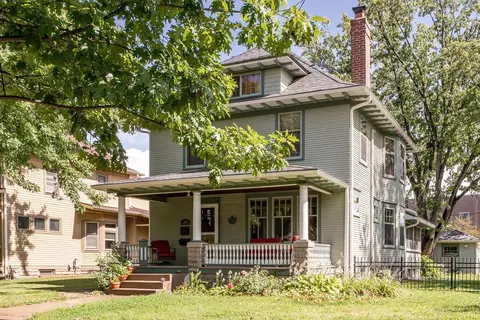 1148 Churchill St, Saint Paul, MN 55103